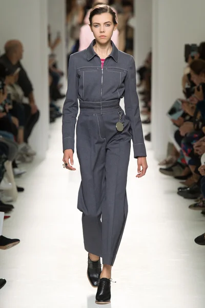 Look 5